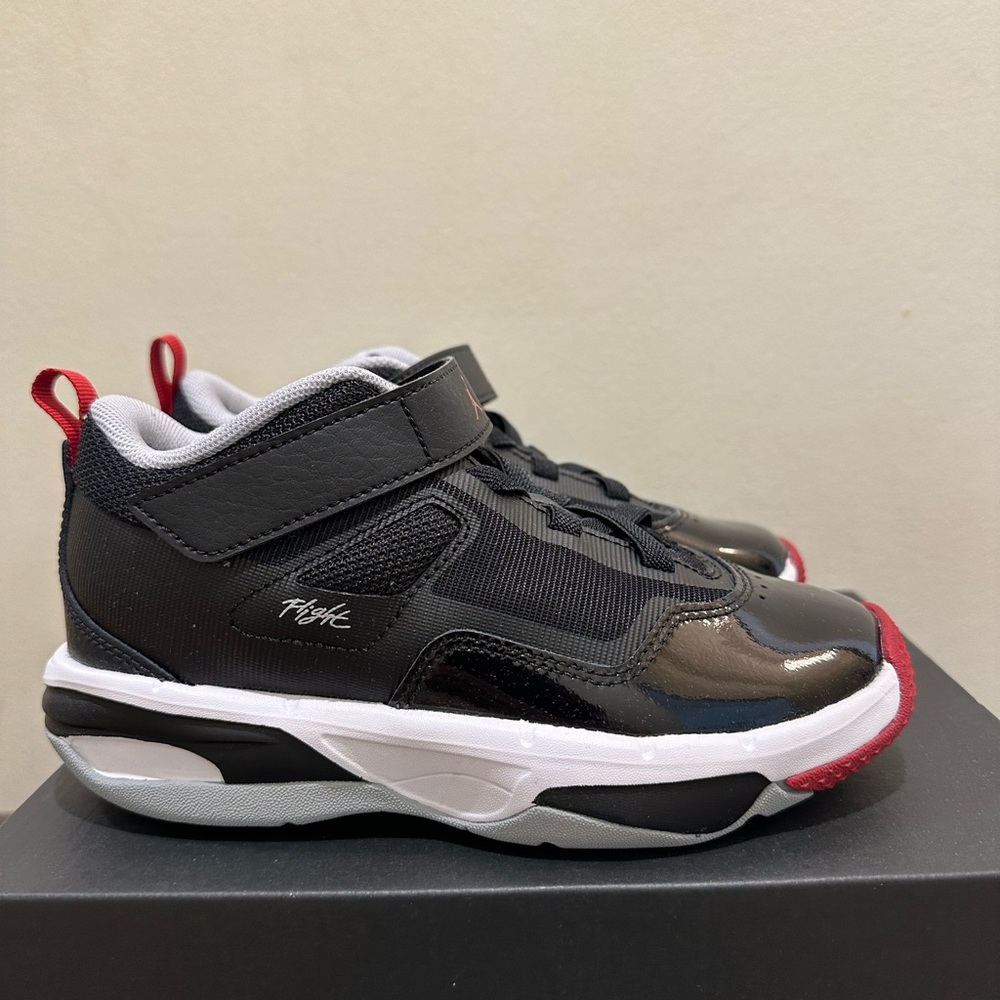 NIB Kid Jordan Stay Loyal 3 Stretch Lace Black/Varsity Red/White/Grey FB9923